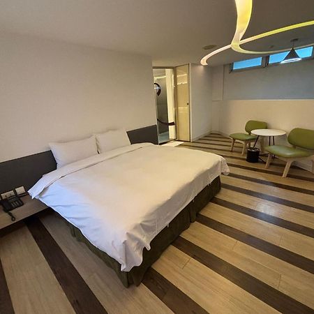 Ya Nold Hot Spring Hotel Jiaoxi Buitenkant foto