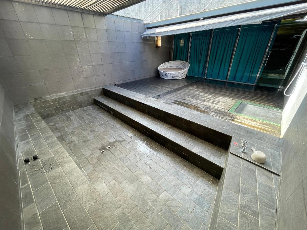 Ya Nold Hot Spring Hotel Jiaoxi Buitenkant foto